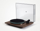 Rega Planar 2 vinylspelare med Carbon MM-pickup, valnöt Rega Planar 2 vinylspelare med Carbon MM-pickup, valnöt