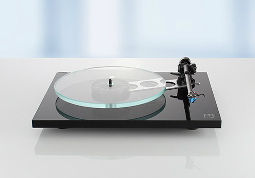 Rega Planar 3 vinylspelare med förmonterad Elys MM-pickup, pianosvart