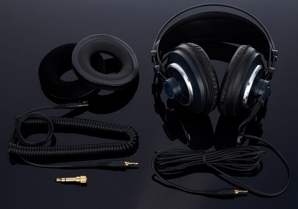 AKG K240 MKII, semi-öppen over-ear hörlur