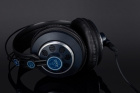 AKG K240 MKII, semi-öppen over-ear hörlur AKG K240 MKII, semi-öppen over-ear hörlur