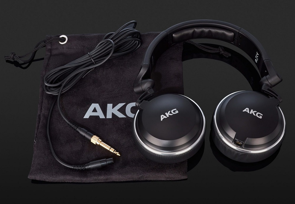 AKG K182, sluten over-ear hörlur