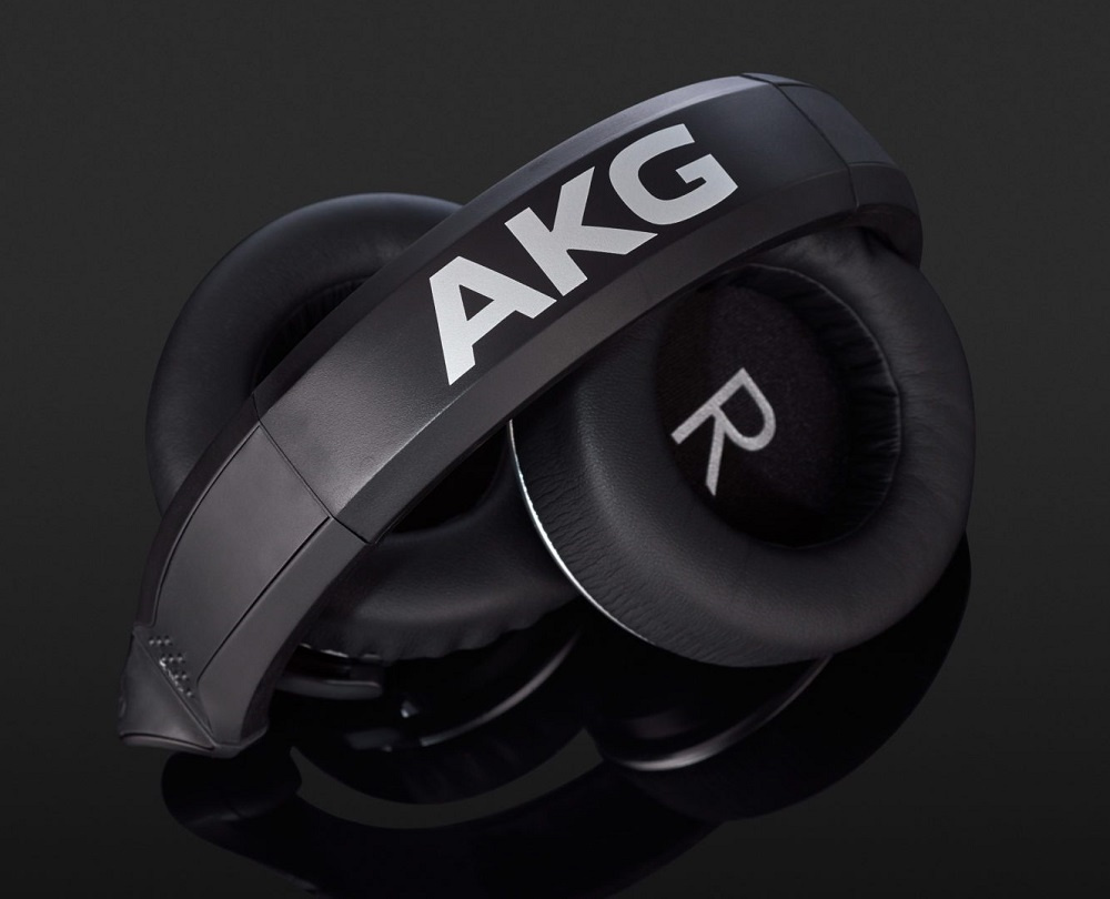 AKG K182, sluten over-ear hörlur