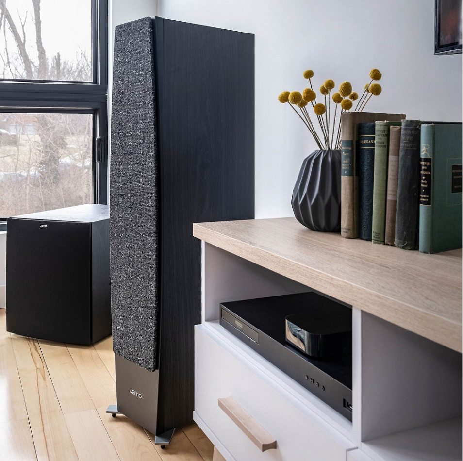 Jamo Concert C910 SUB, aktiv subwoofer svart