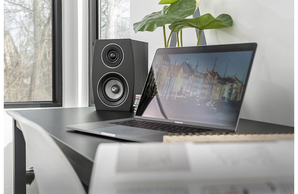 Jamo Concert C91 II stativhögtalare, svart par