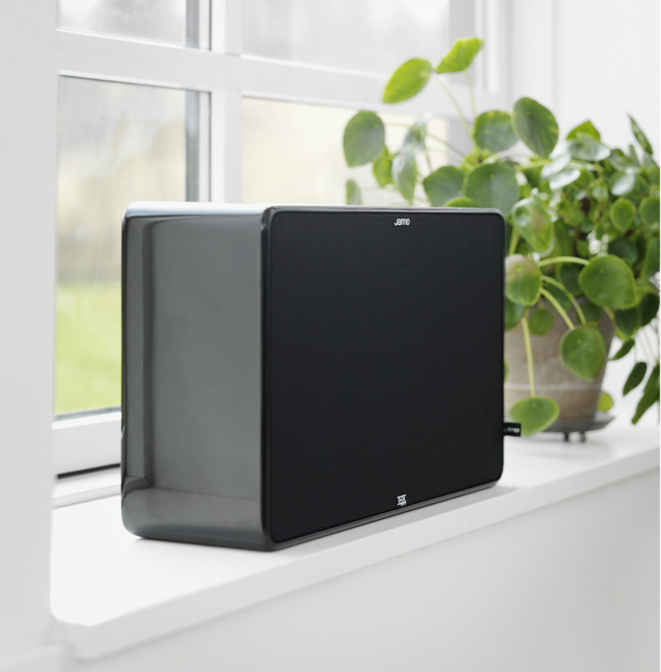 Jamo D500 LCR, THX Select2-certifierad vägghögtalare, svart styck