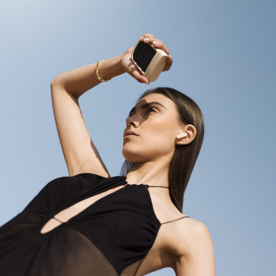 Urbanista Phoenix True Wireless hörlurar med solcellsladdning, Desert Rose