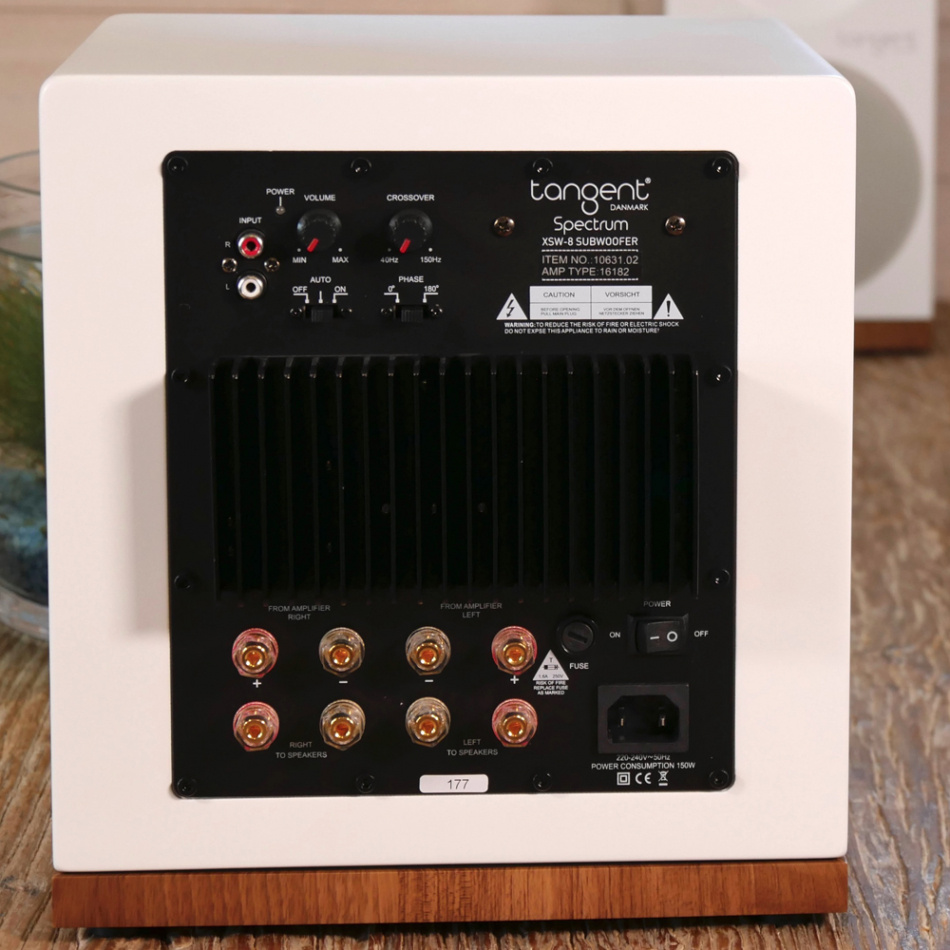 Tangent Spectrum XSW-8 aktiv subwoofer, vit