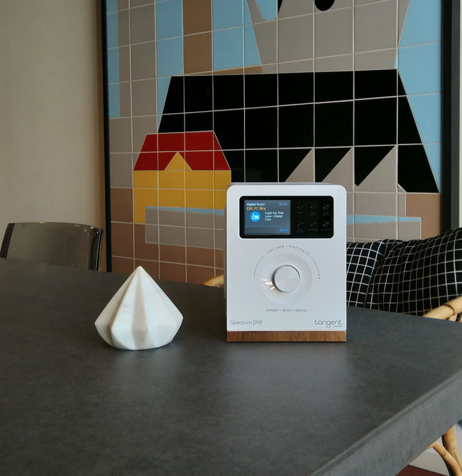 Tangent Spectrum Radio DAB+/FM med Bluetooth, vit