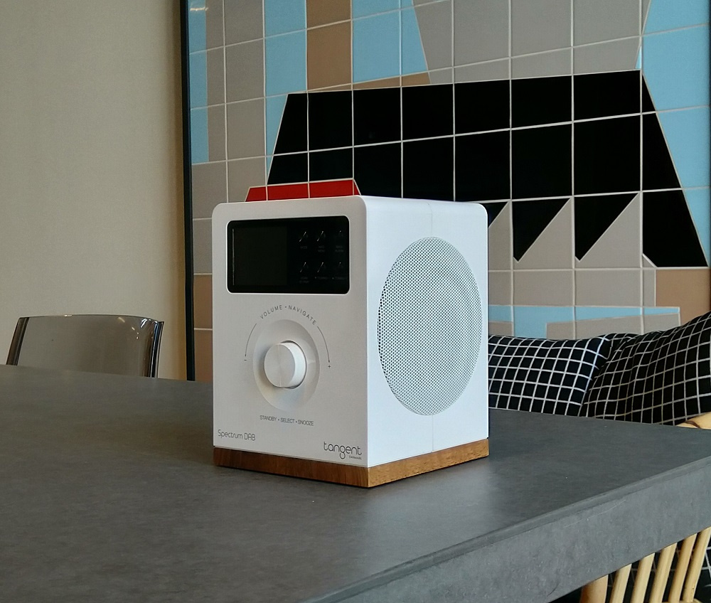 Tangent Spectrum Radio DAB+/FM med Bluetooth, vit