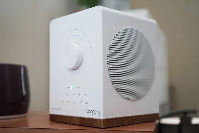Tangent Spectrum W1 Wifi-högtalare med Google Chromecast, vit