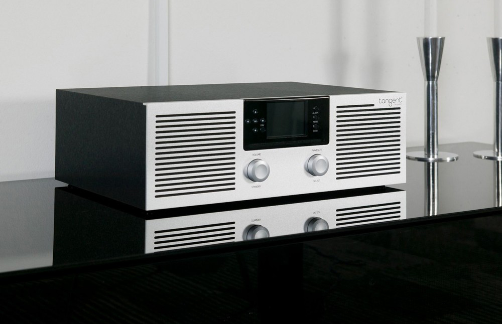 Tangent Radio Fem kompakt musiksystem med Bluetooth, CD & radio, svart