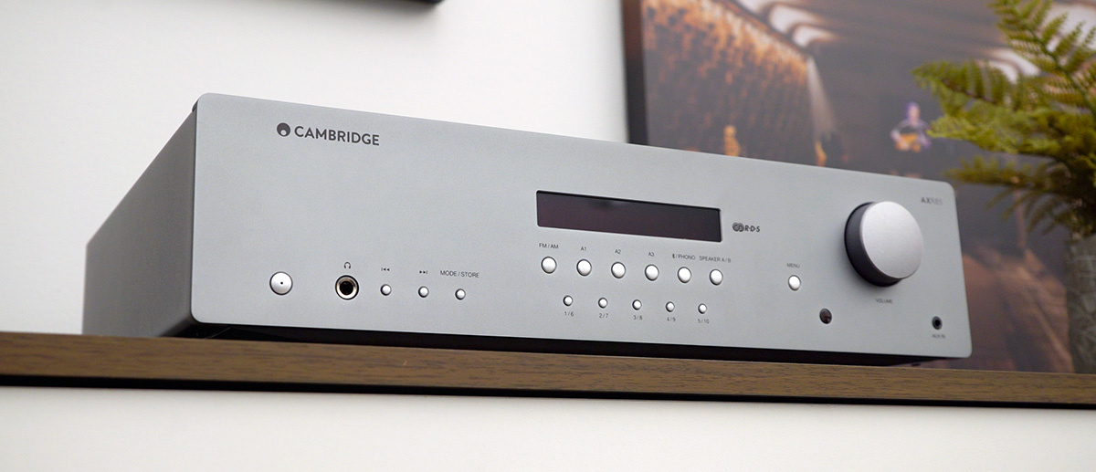 Cambridge Audio AXR85 stereoförstärkare med RIAA-steg & Bluetooth