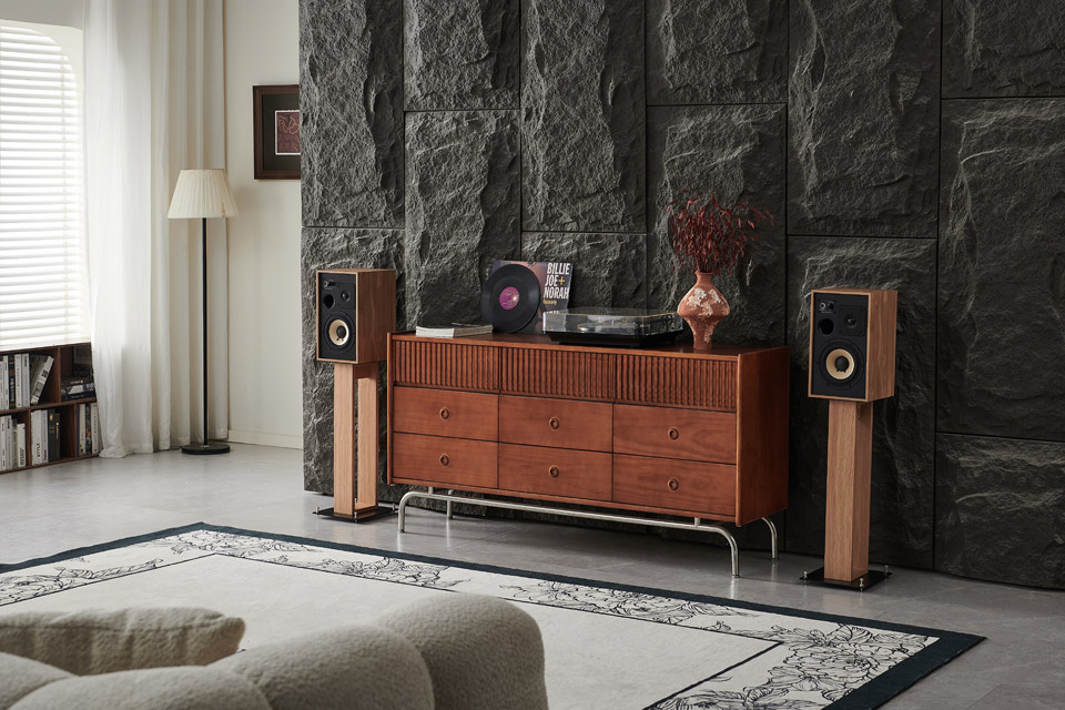 Elipson Heritage XLS7 Vintage-inspirerade stativhögtalare par, ljus ek