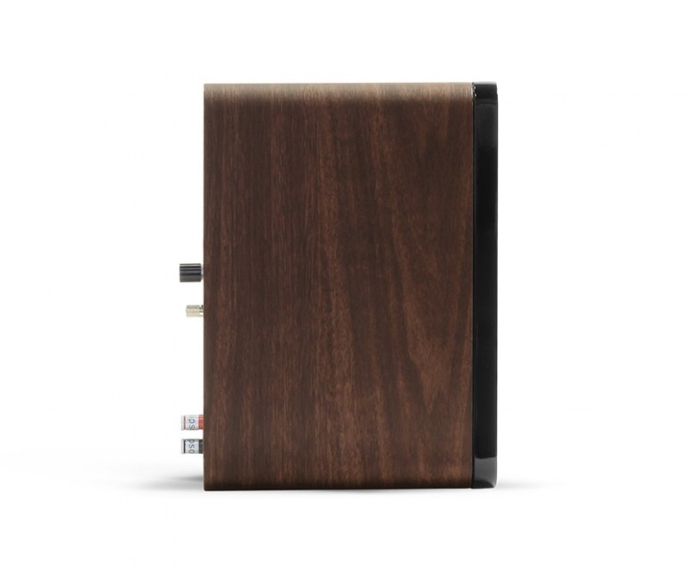 Elipson Prestige Facet 6B BT aktiva högtalare med Bluetooth & DAC, valnöt par