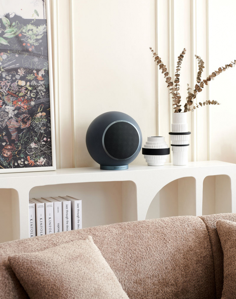 Elipson Planet L Performance klothögtalare, mattlackad blå styck