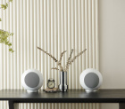 Elipson Planet L Performance klothögtalare, pianolackad vit styck Elipson Planet L Performance klothögtalare, pianolackad vit styck