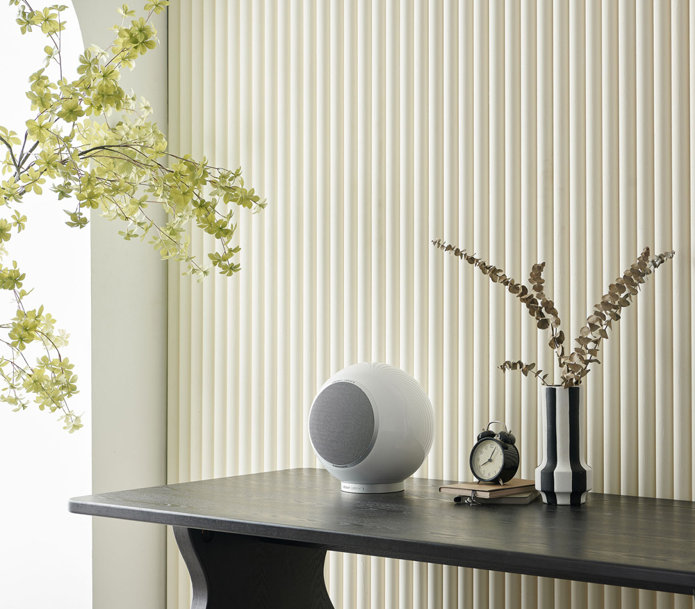 Elipson Planet L Performance klothögtalare, pianolackad vit styck