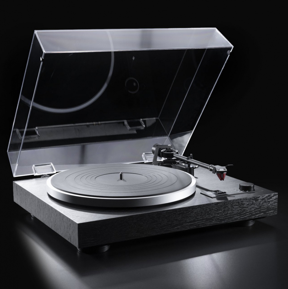 Dual CS-518 manuell vinylspelare med Ortofon 2M Red & RIAA-steg svart