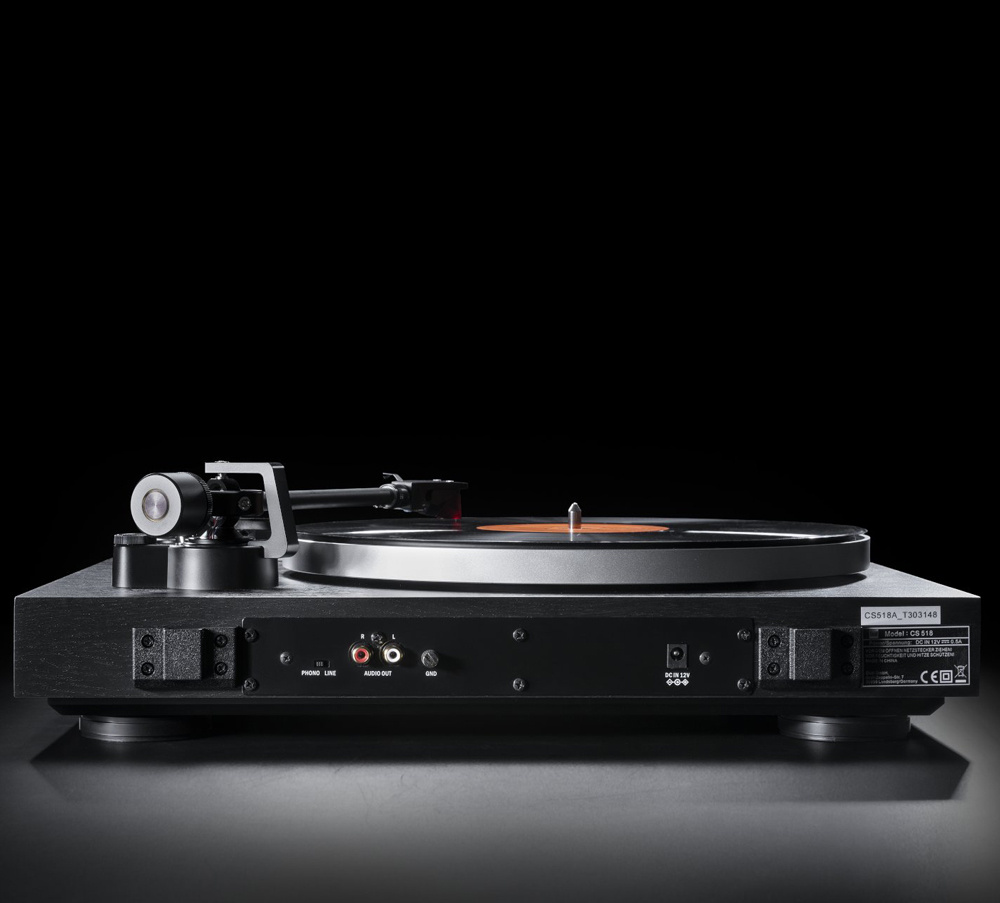 Dual CS-518 manuell vinylspelare med Ortofon 2M Red & RIAA-steg svart