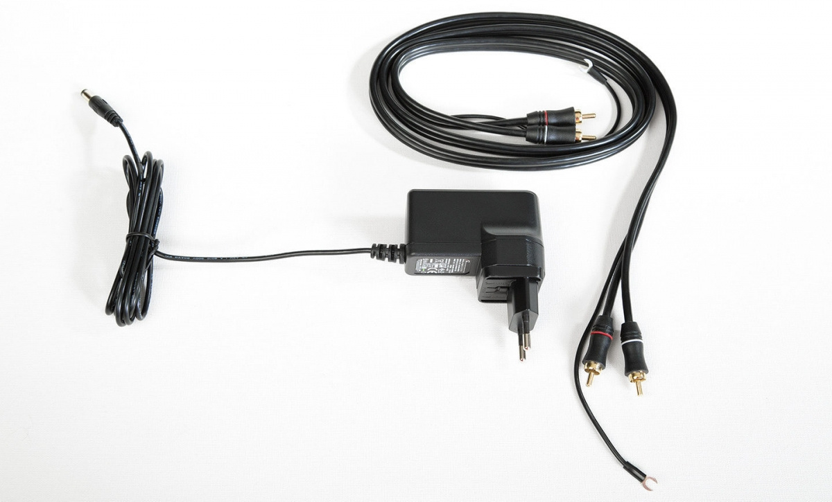 Music Hall MMF 5.3 vinylspelare med Ortofon 2M Blue-pickup, röd