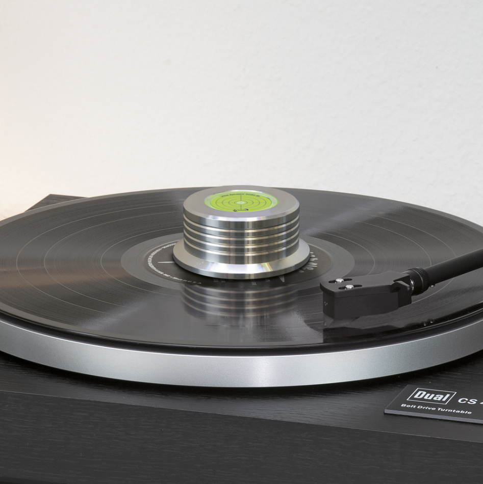 Dynavox PST260 skivpuck med Libelle för skivspelare, silver