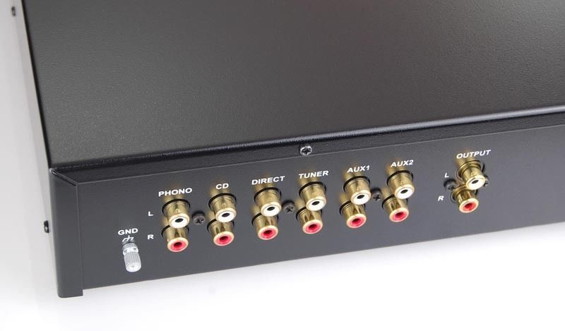 Dynavox TPR-43 rörbestyckat stereoförsteg, svart