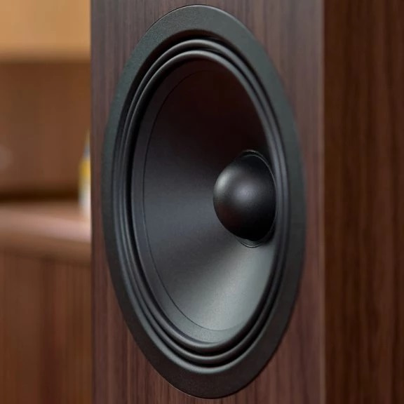 Indiana Line Tesi 3 stativhögtalare, mocha par