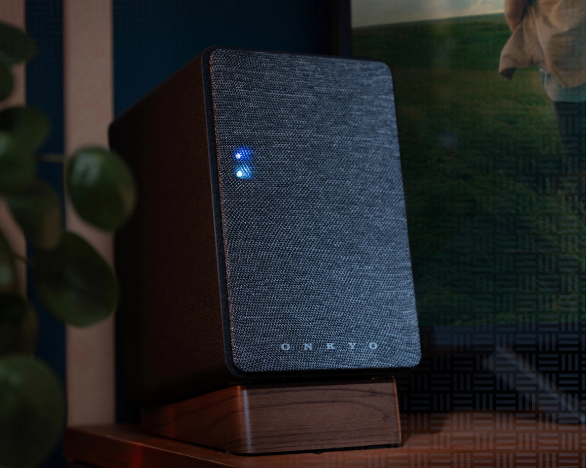 Onkyo GX-10DB aktiva stereohögtalare med Bluetooth, svart par