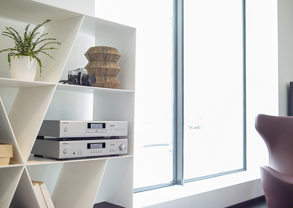 Rotel A11 Tribute stereoförstärkare med Bluetooth & RIAA-steg, silver