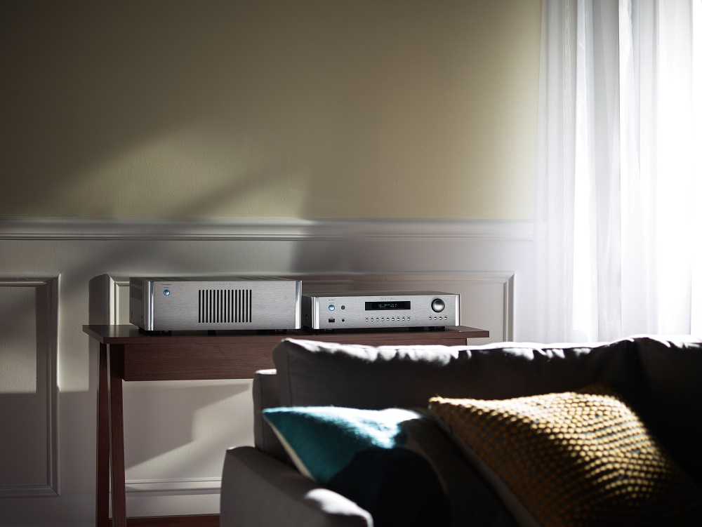 Rotel RB1552 mkII stereoslutsteg med XLR, silver