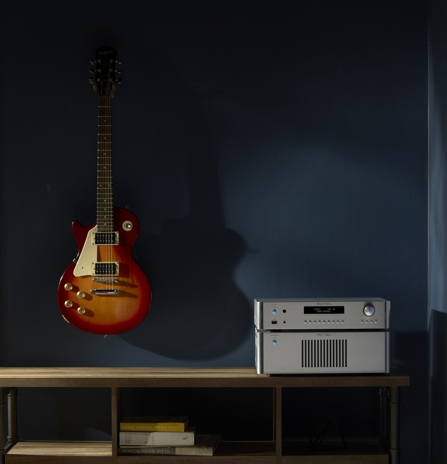 Rotel RB1552 mkII stereoslutsteg med XLR, silver