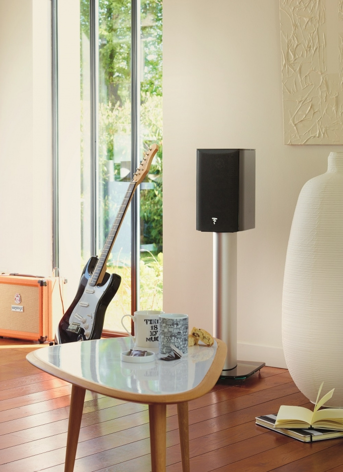 Focal Aria 905 stativhögtalare, pianosvart par UTFÖRSÄLJNING