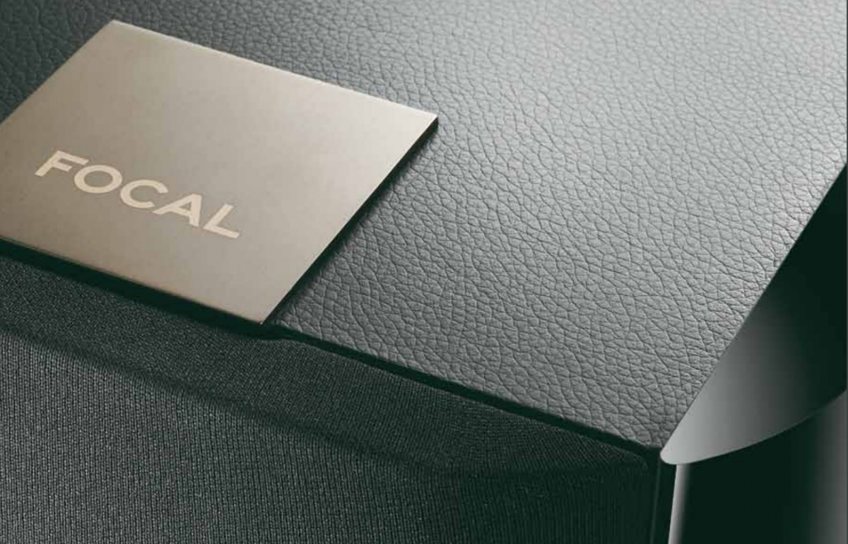 Focal Chorus 726 golvhögtalare, pianosvart par