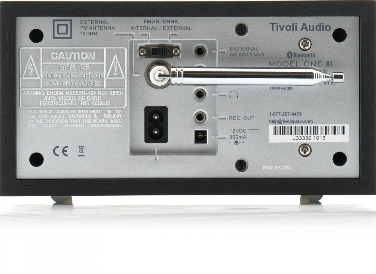 Tivoli Audio Model One BT, bordsradio med Bluetooth svart/silver