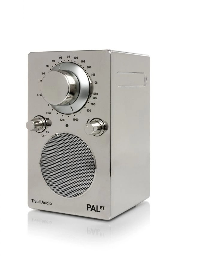 Tivoli Audio PAL BT gen 2, vattentålig FM-radio med Bluetooth, krom