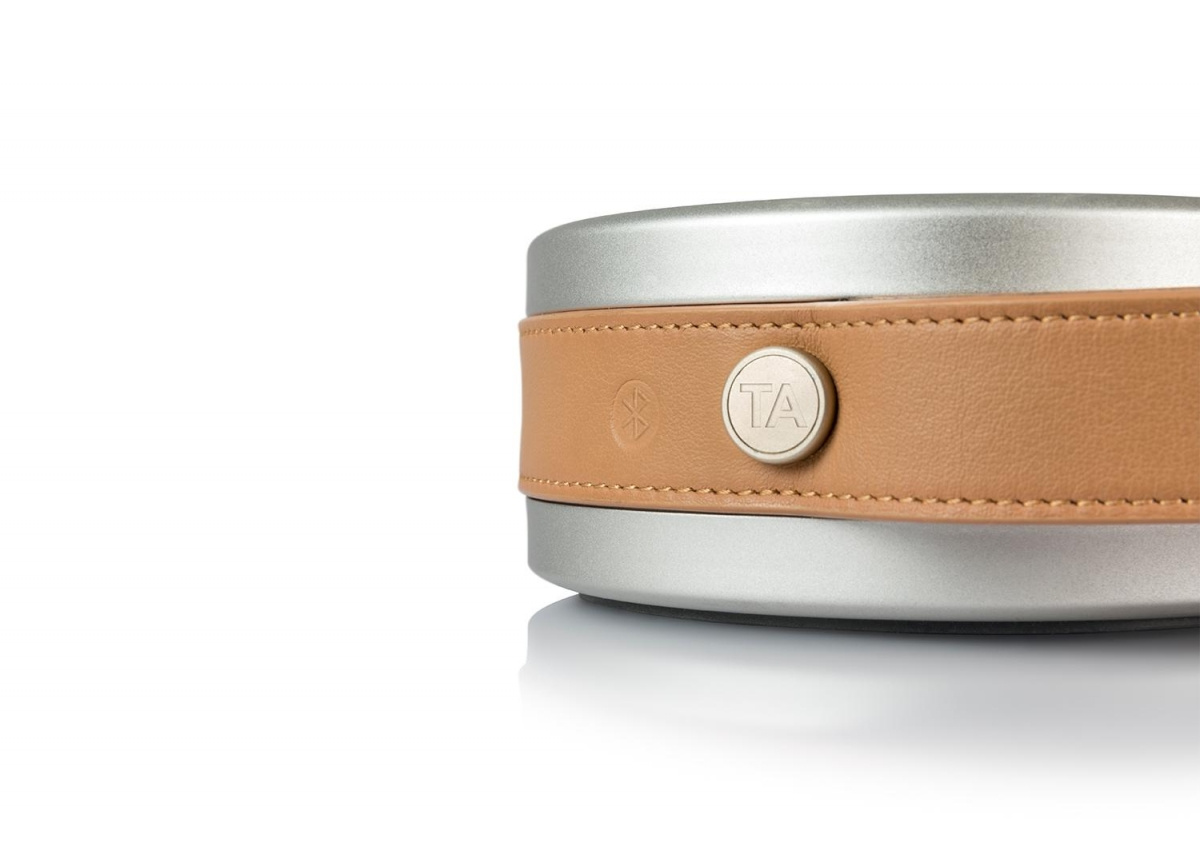 Tivoli Audio Andiamo, Silver