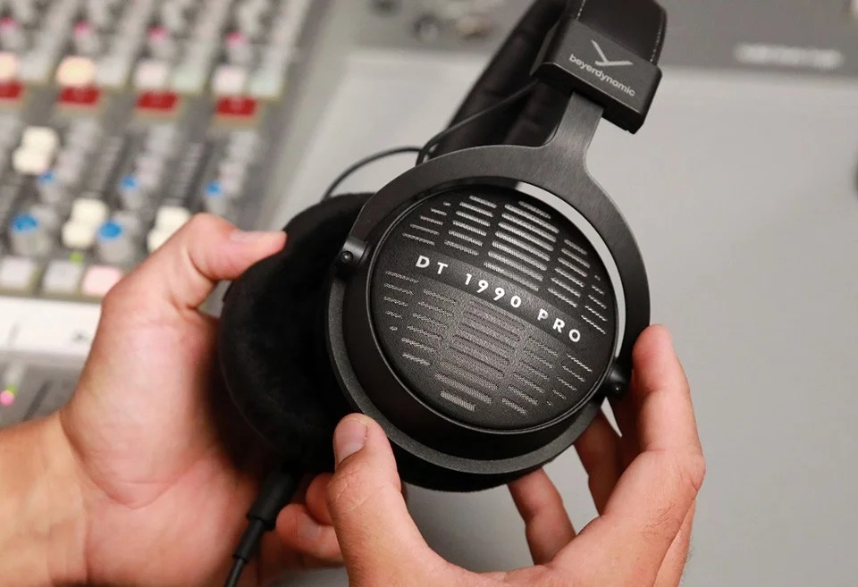 Beyerdynamic DT 1990 PRO MKII, öppna over-ear hörlurar 30 Ohm
