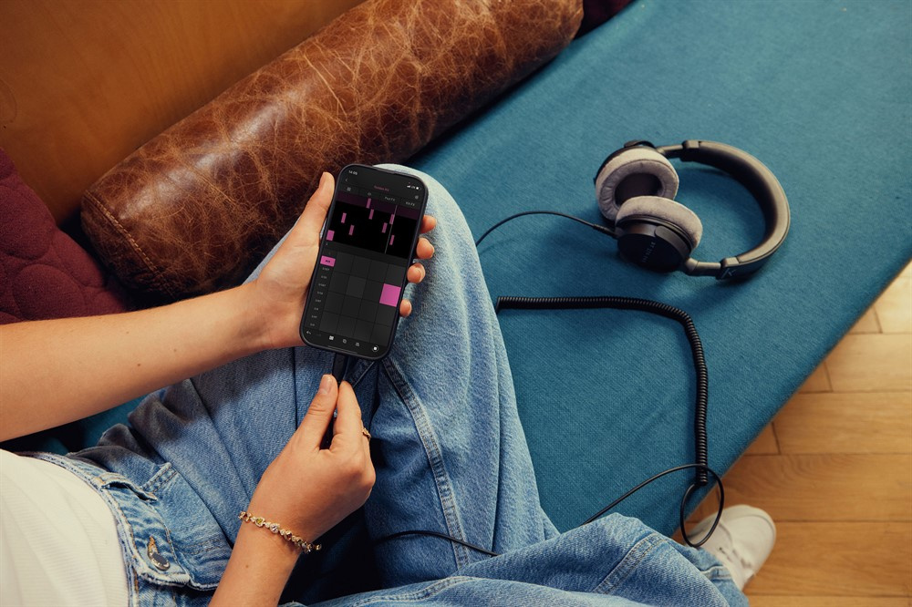 Beyerdynamic DT 270 PRO sluten over-ear hörlur, 45 Ohm