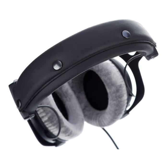 Beyerdynamic DT 770 PRO, sluten hörlur 250 Ohm