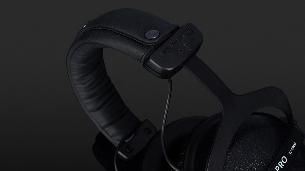 Beyerdynamic DT 770 PRO, sluten hörlur 32 Ohm