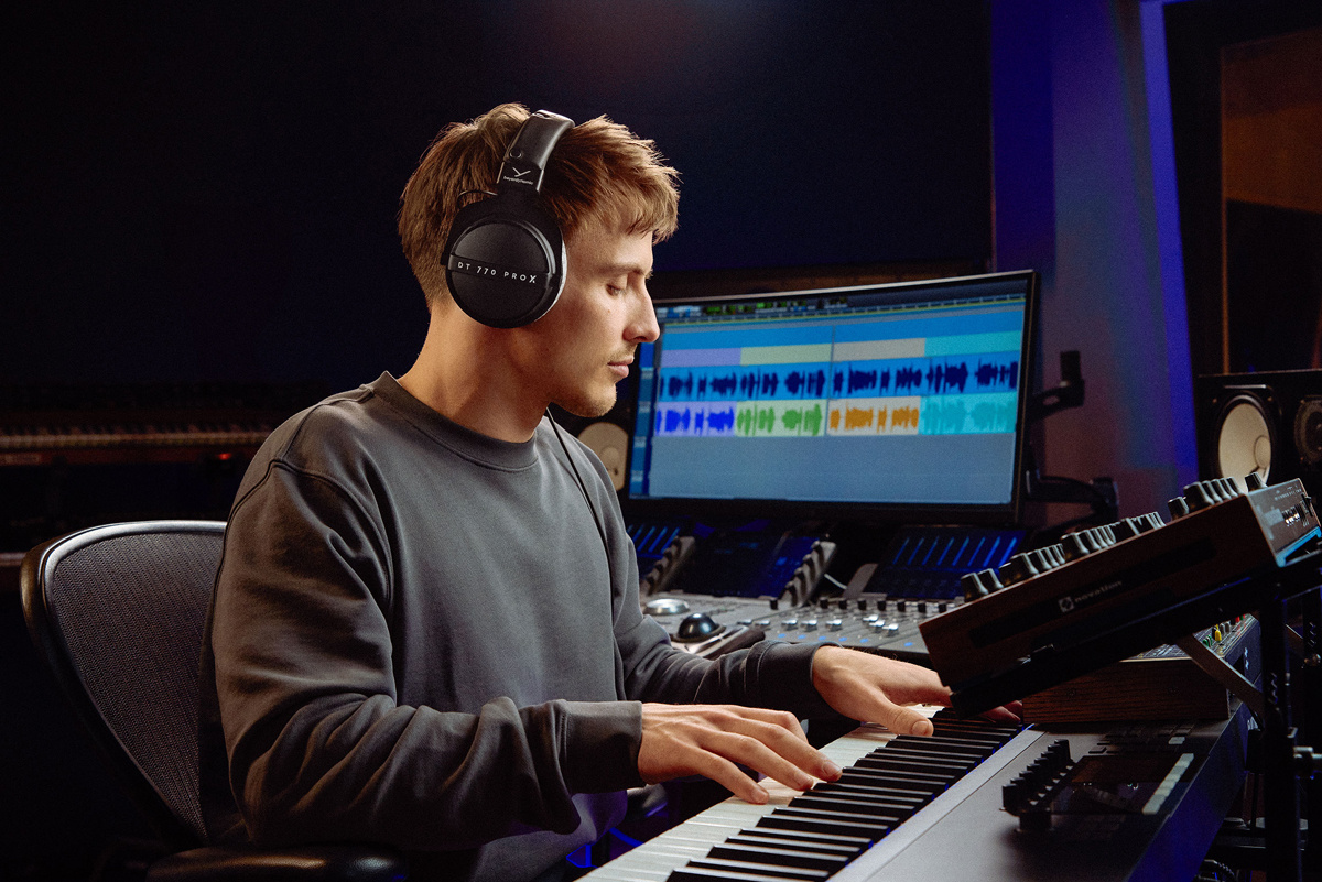 Beyerdynamic DT-770-PRO-X, sluten hörlur Returexemplar