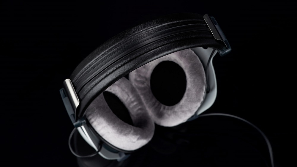 Beyerdynamic DT 880 Edition, semi-öppen hörlur 250 Ohm