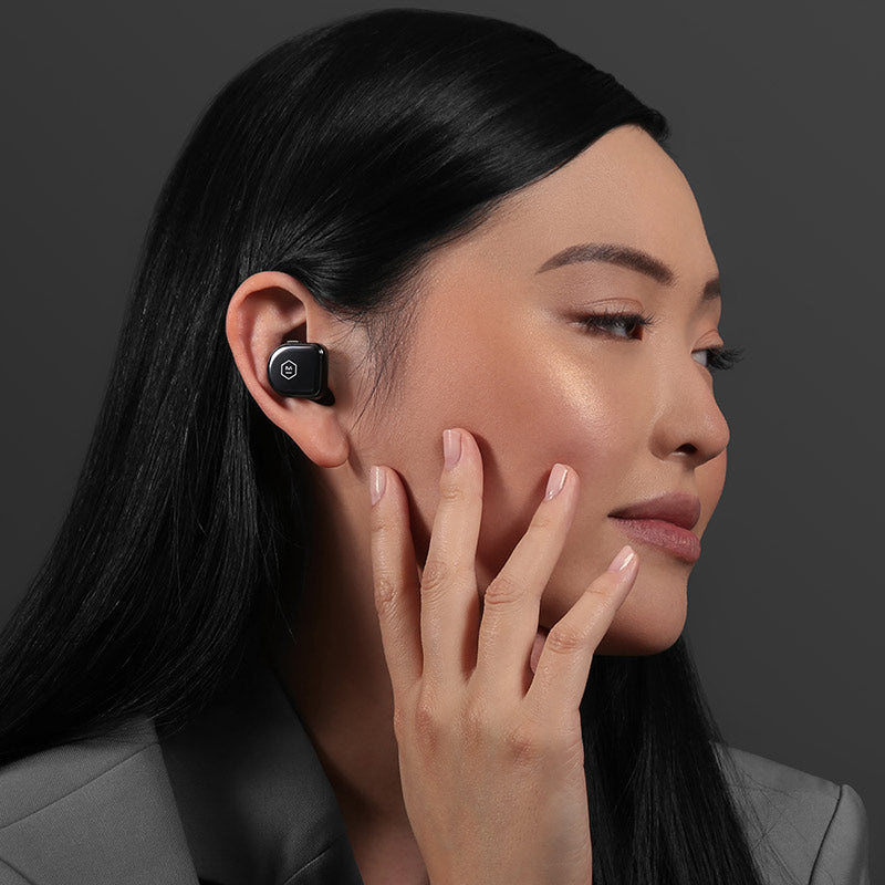 Master & Dynamic MW08 True Wireless In-Ear hörlurar, svart