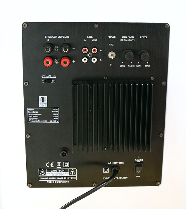 System One W-12 aktiv subwoofer, vit