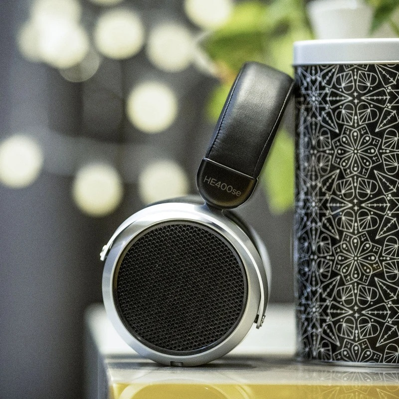 Hifiman HE-400 SE, magnetostat over-ear hörlur