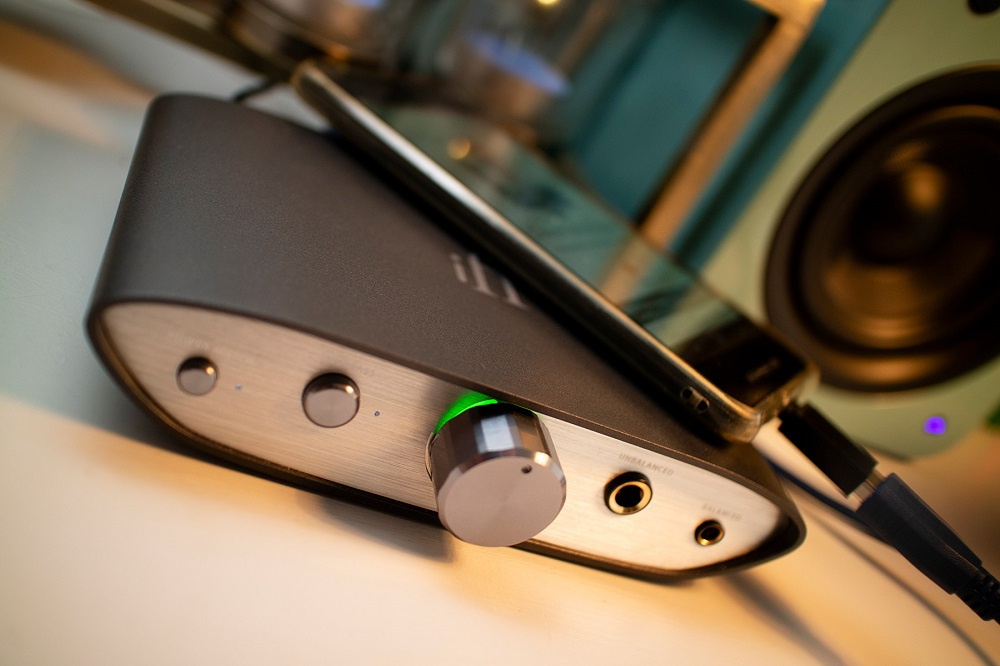 iFi Audio Zen DAC v2 USB DAC & hörlursuttag - SLUTSPURTEN!