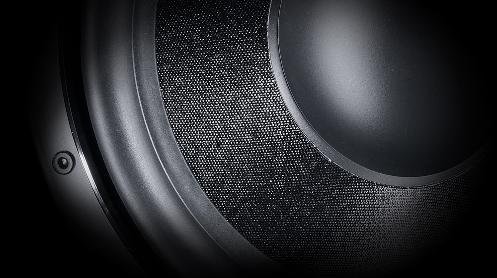 Magnat Alpha RS8 aktiv subwoofer, mocca