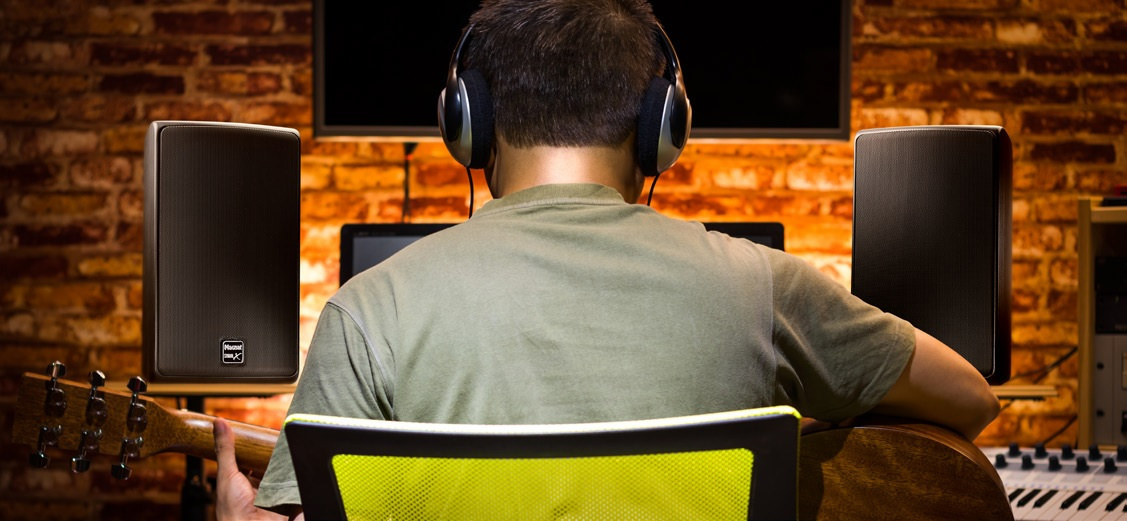 Magnat Symbol X160 Utomhushögtalare, svart par