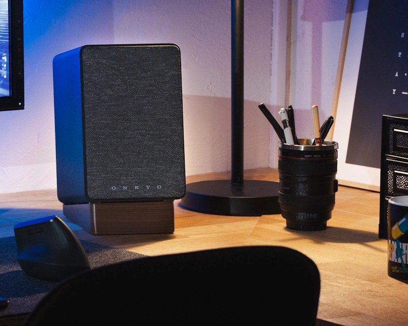 Onkyo GX-30ARC aktiva stereohögtalare, svart par med Atonemo Streamplayer